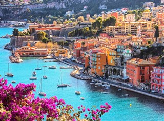 Dolce vita on a cruise along the Italian coast